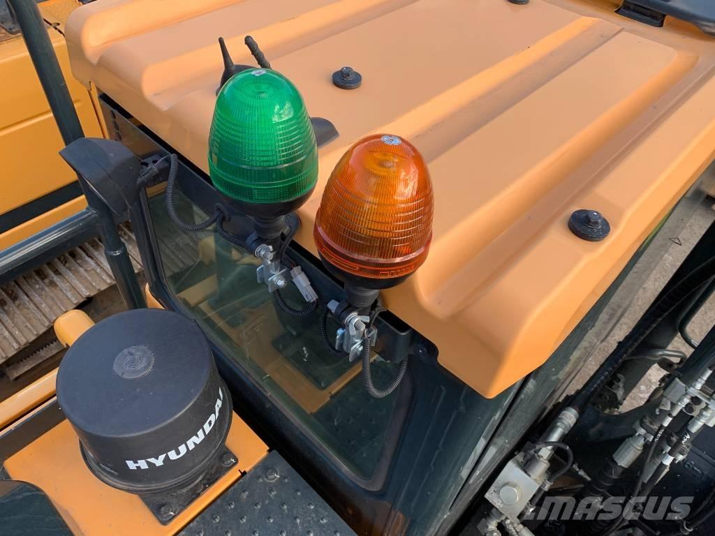 Hyundai HX220A L Excavadoras de cadenas