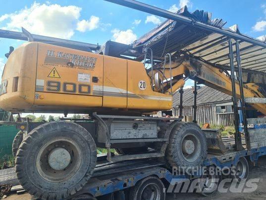Liebherr A900 C   pump Hidráulicos