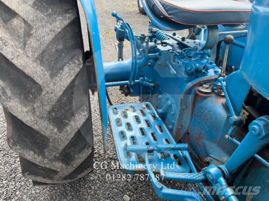 Fordson Dexta Tractores