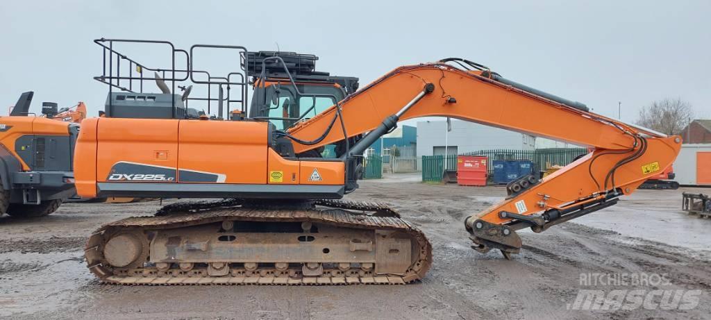 Doosan DX225LC-5 Excavadoras de cadenas