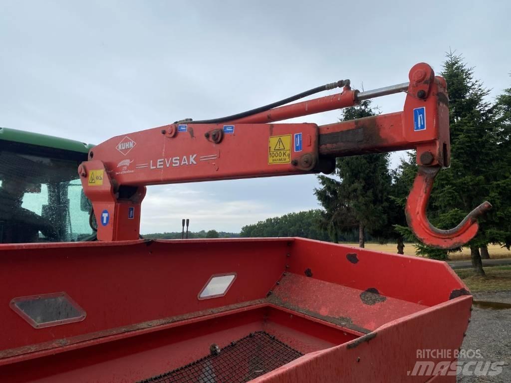 Kuhn M863 Abonadoras