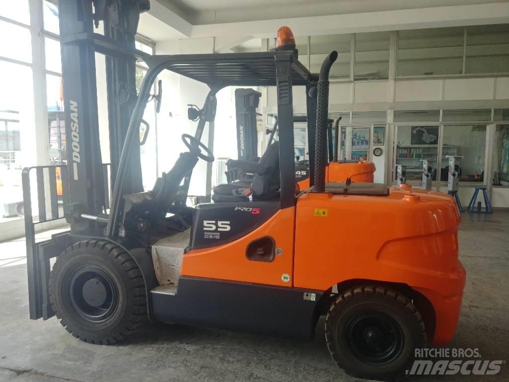 Doosan D55 SC-5 Carretillas diesel
