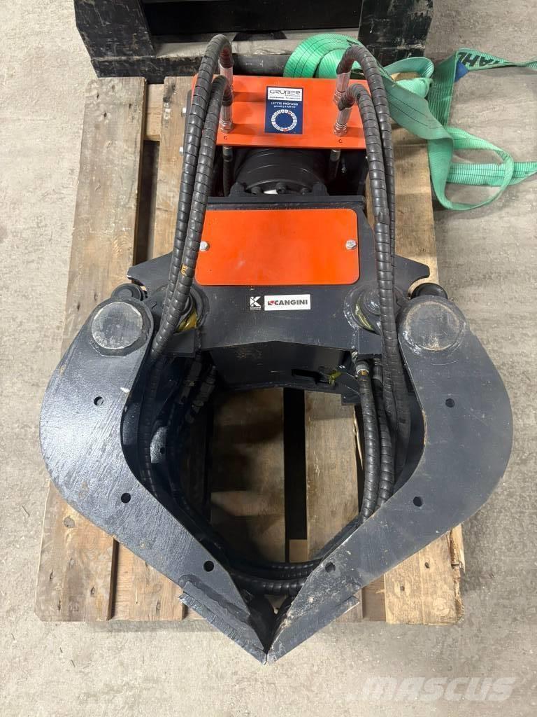 Cangini Benne 150 PF Pinzas