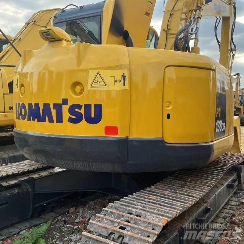 Komatsu PC 138 Excavadoras de cadenas