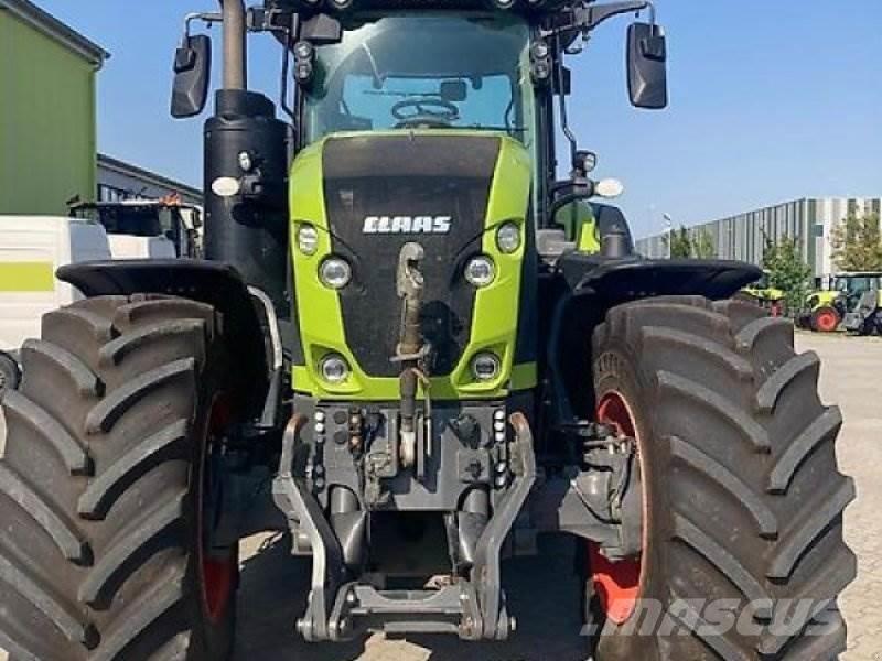 CLAAS Axion 930 Tractores