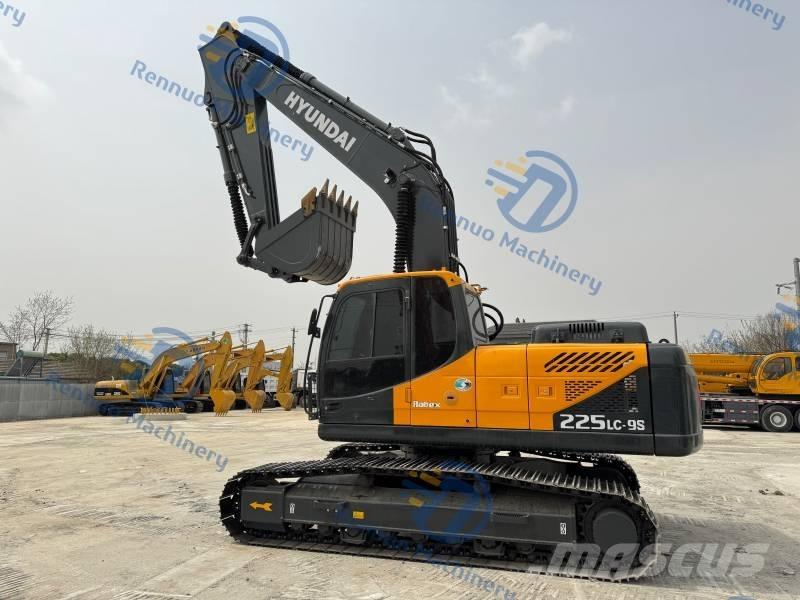 Hyundai 225 LC-9S Excavadoras de cadenas