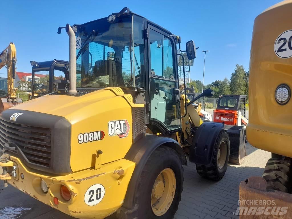 CAT 908M Cargadoras sobre ruedas