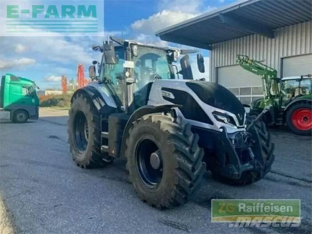 Valtra q265 Tractores