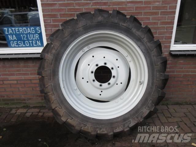 Michelin 13.6/38 Neumáticos, ruedas y llantas
