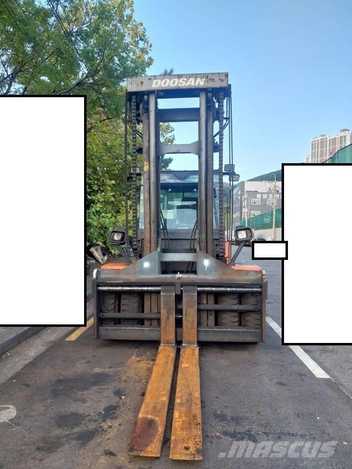 Doosan D 160 S-5 Carretillas diesel