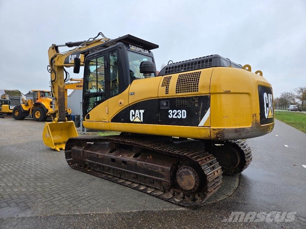 CAT 323DL Excavadoras de cadenas