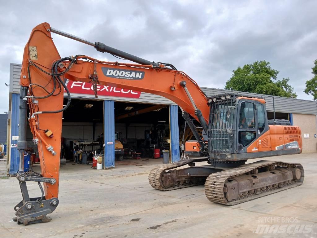 Doosan DX 255 LC Excavadoras de cadenas