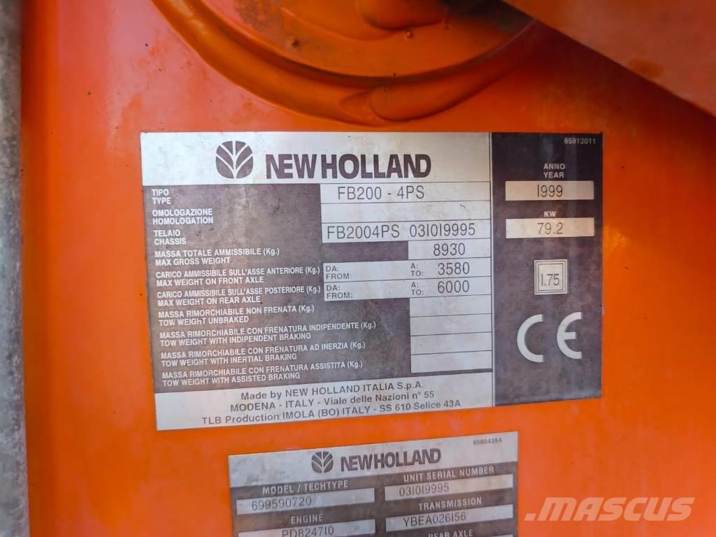 New Holland FB 200 Retrocargadoras