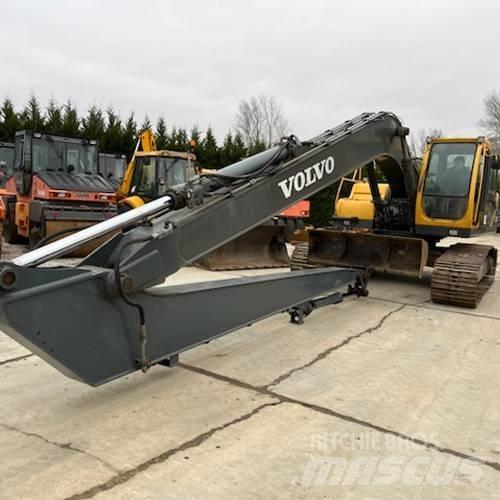 Volvo EC 240 LR Excavadoras de cadenas