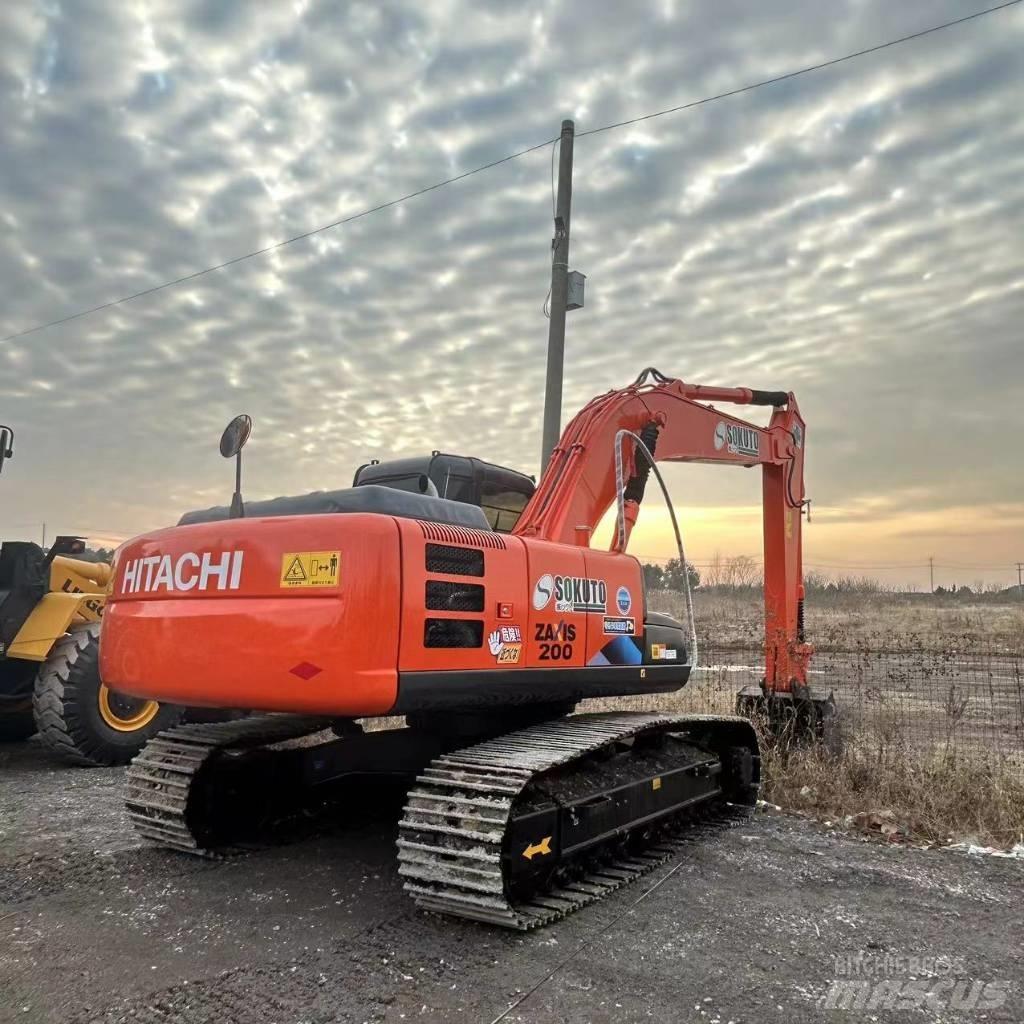Hitachi ZX 200 Excavadoras de cadenas