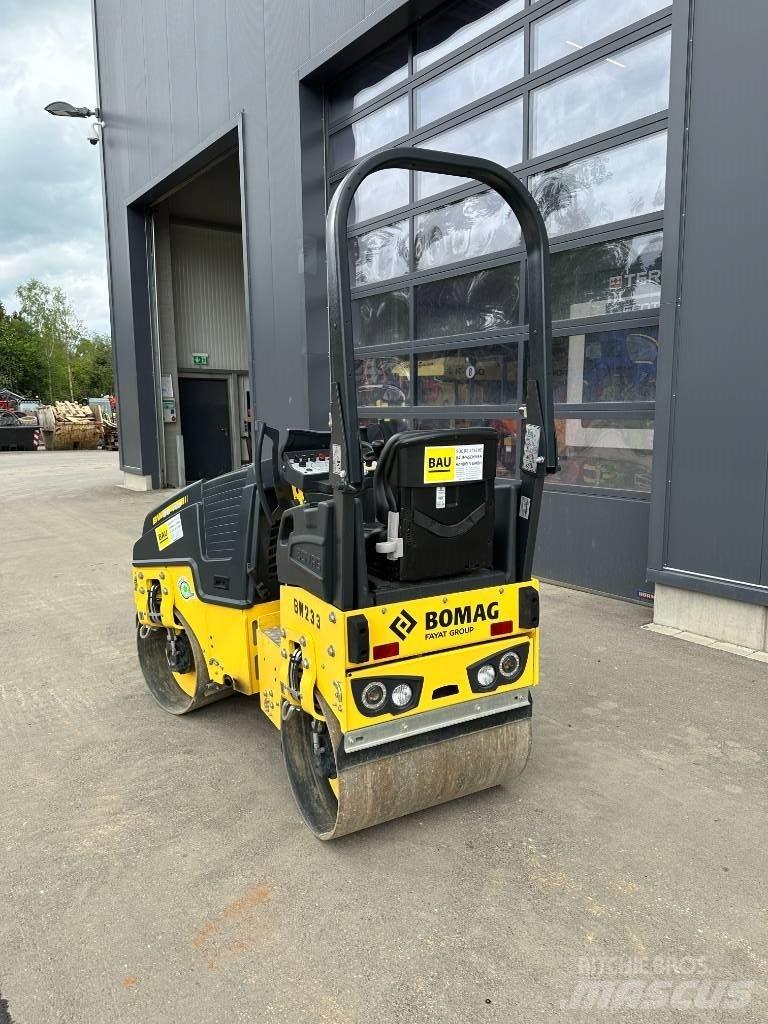Bomag BW 80 AD-5 Rodillos de doble tambor