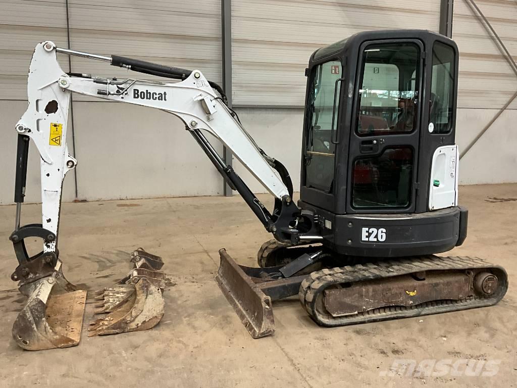 Bobcat E 26 EM Mini excavadoras < 7t