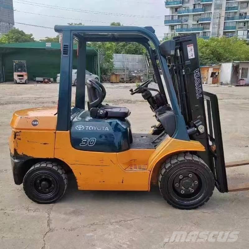 Toyota FD 30 Carretillas diesel
