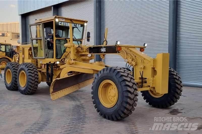 CAT 140 G Motoniveladoras