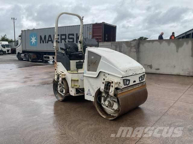 Bomag BW 120 AD-5 Rodillos de doble tambor