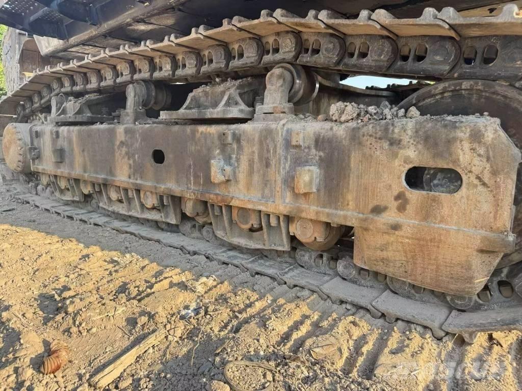 Hitachi ZX690LCH-5A Excavadoras de cadenas