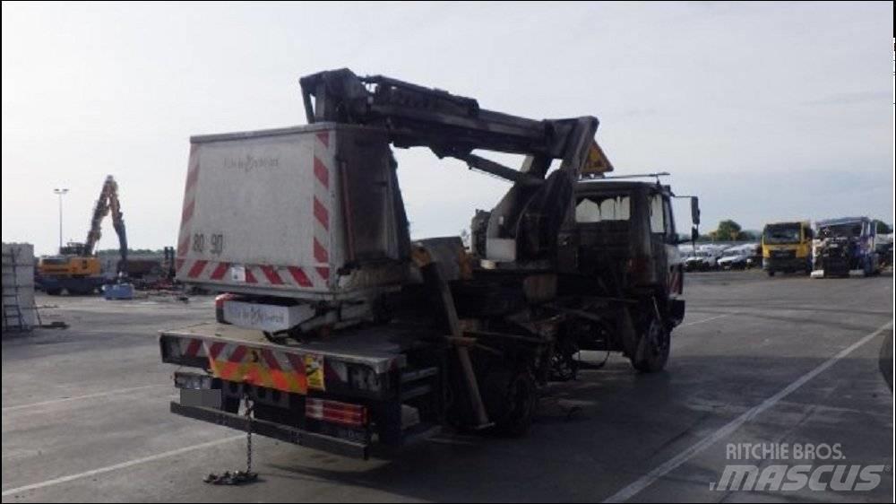 Mercedes-Benz LK/LN2 Plataformas sobre camión