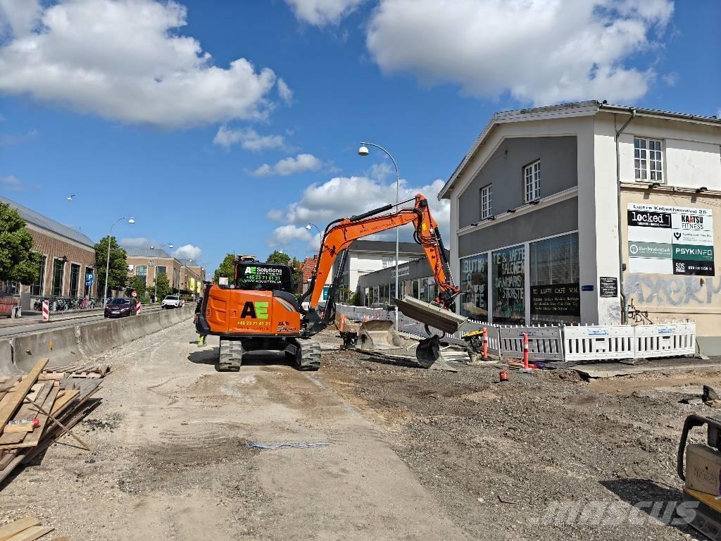 Hitachi ZX 95 USB - 7 Excavadoras 7t - 12t
