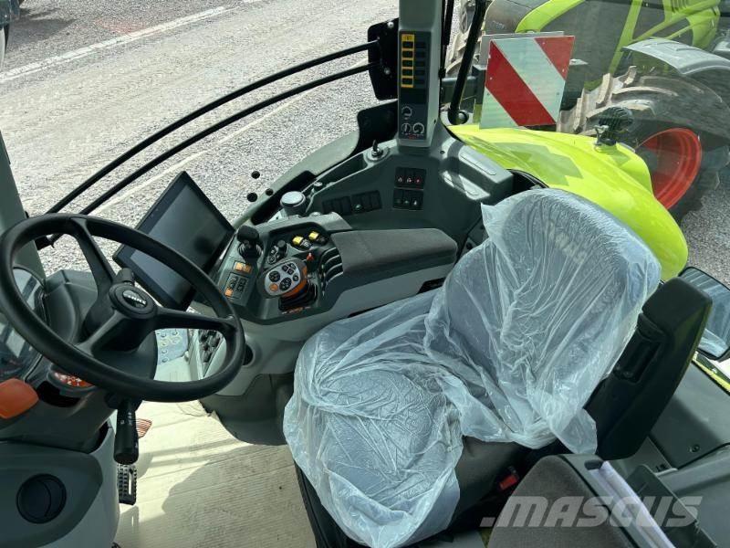CLAAS AXION 870 Tractores