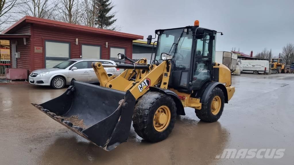 CAT 906 M Cargadoras sobre ruedas
