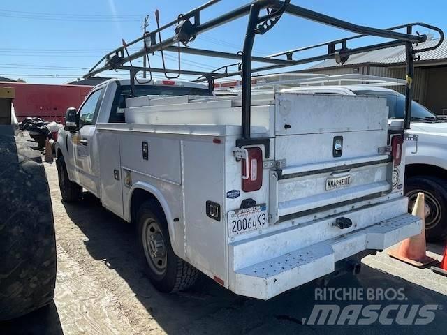 Ford F 350 XL Furgonetas caja abierta