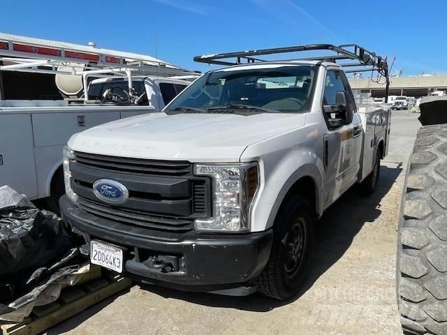 Ford F 350 XL Furgonetas caja abierta