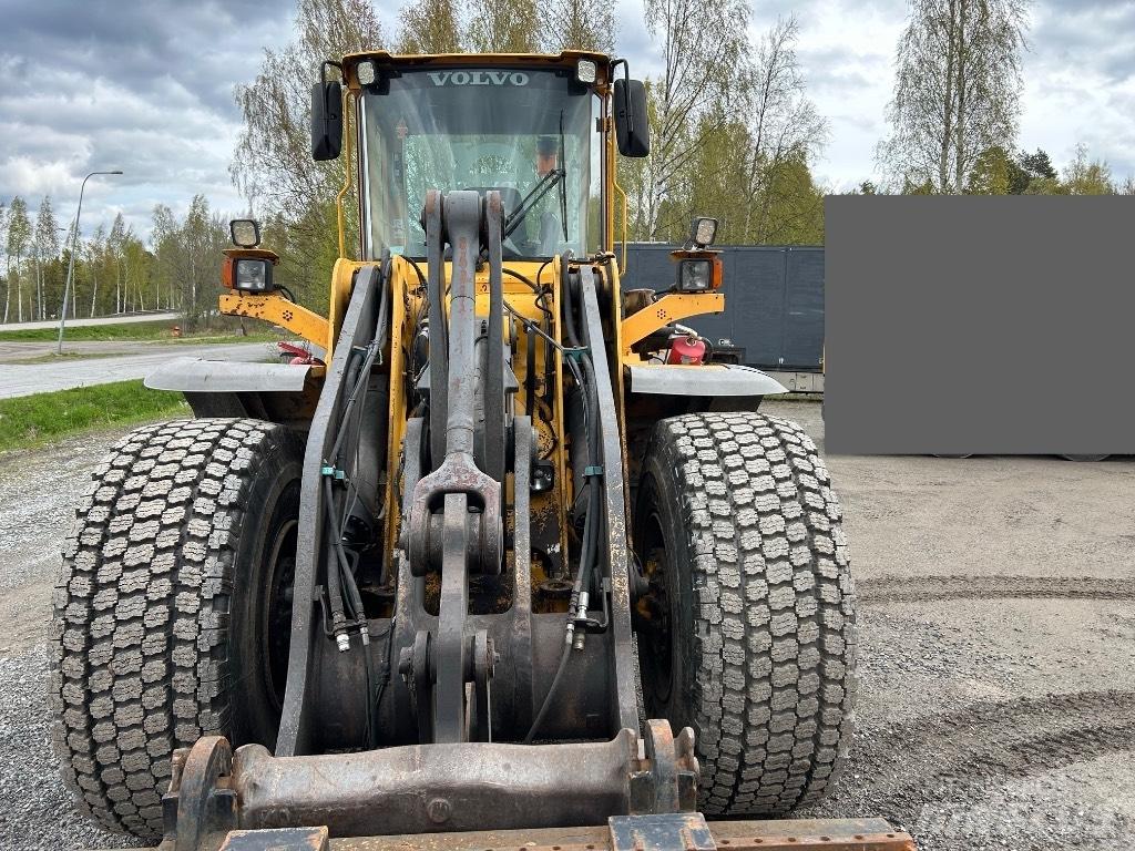Volvo L 120 E Cargadoras sobre ruedas