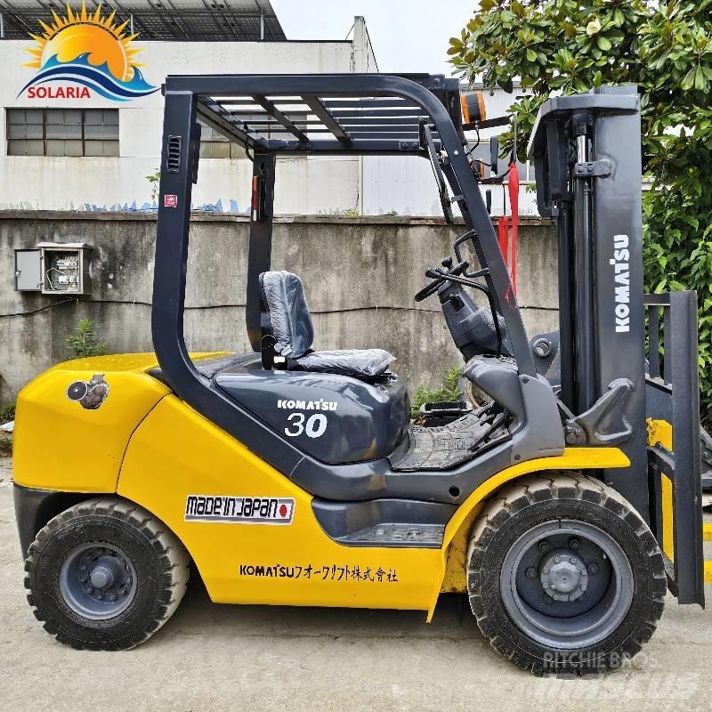 Komatsu 30 Carretillas diesel