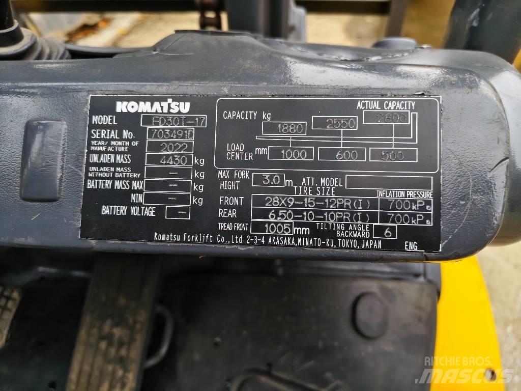 Komatsu 30 Carretillas diesel