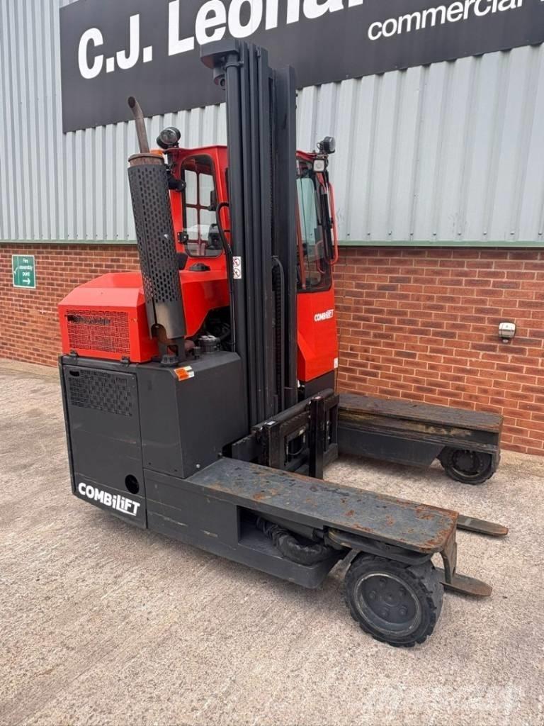Combilift C 3000 Carretillas de carga lateral