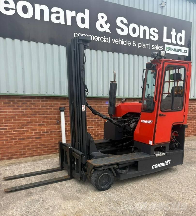 Combilift C 3000 Carretillas de carga lateral