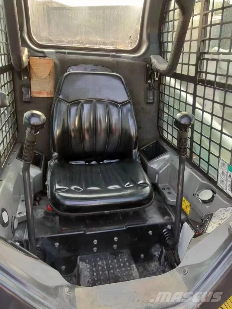 Bobcat S 450 Minicargadoras