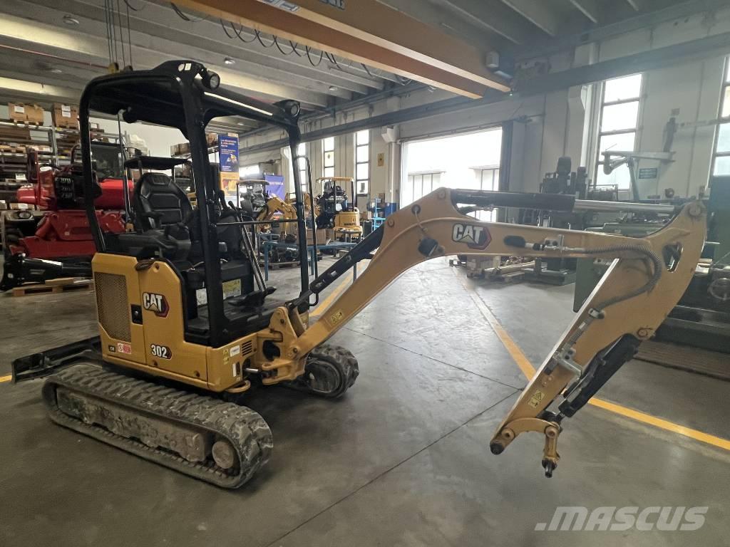 CAT 302 CR Mini excavadoras < 7t