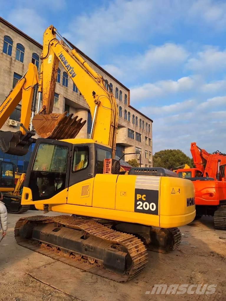 Komatsu PC 200-7 Excavadoras de cadenas