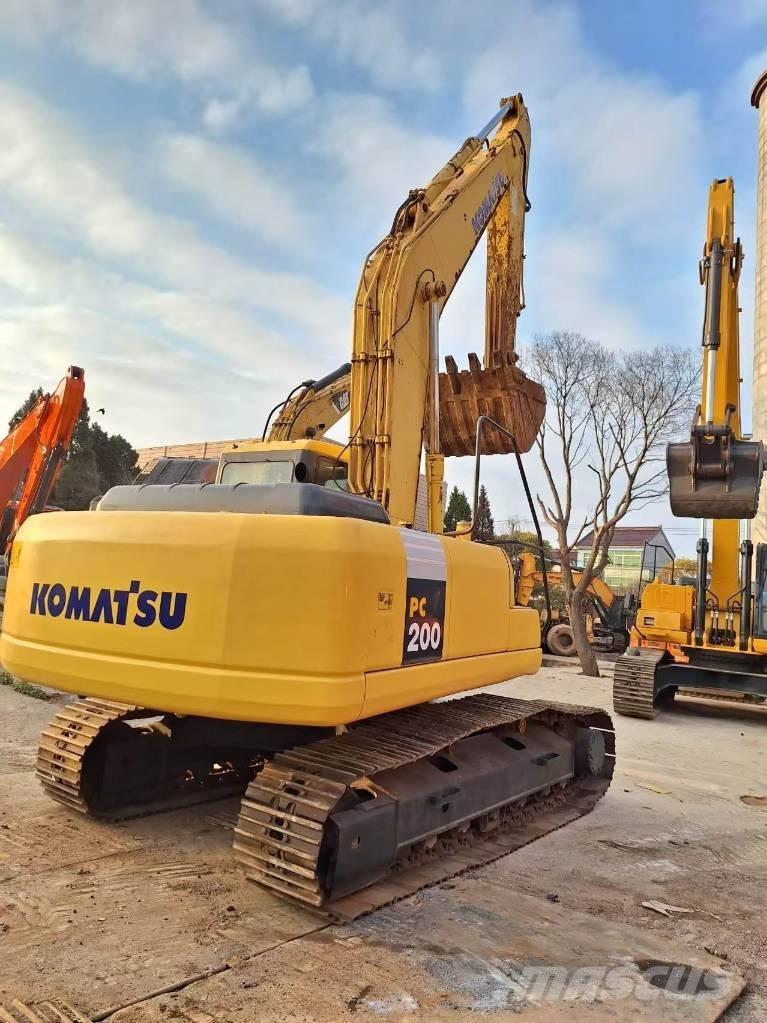 Komatsu PC 200-7 Excavadoras de cadenas