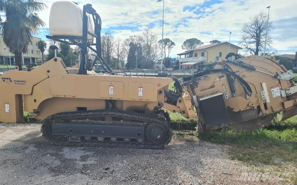 Tesmec 300 Excavadoras de zanjas