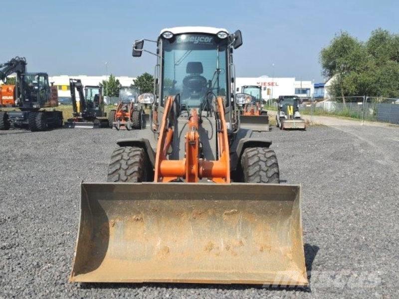 Atlas AR 480 Minicargadoras