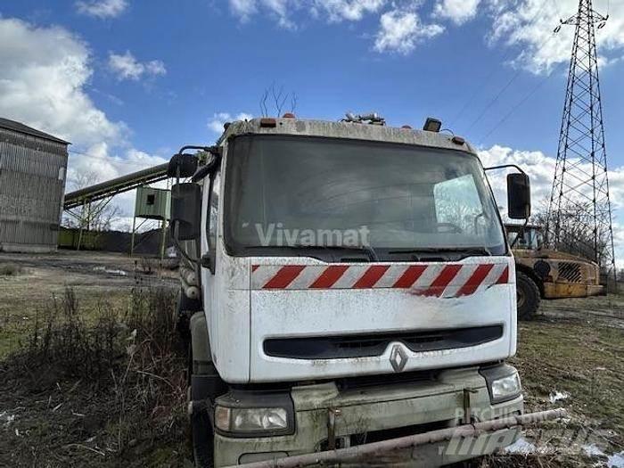 Renault 320 - Camiones cisterna