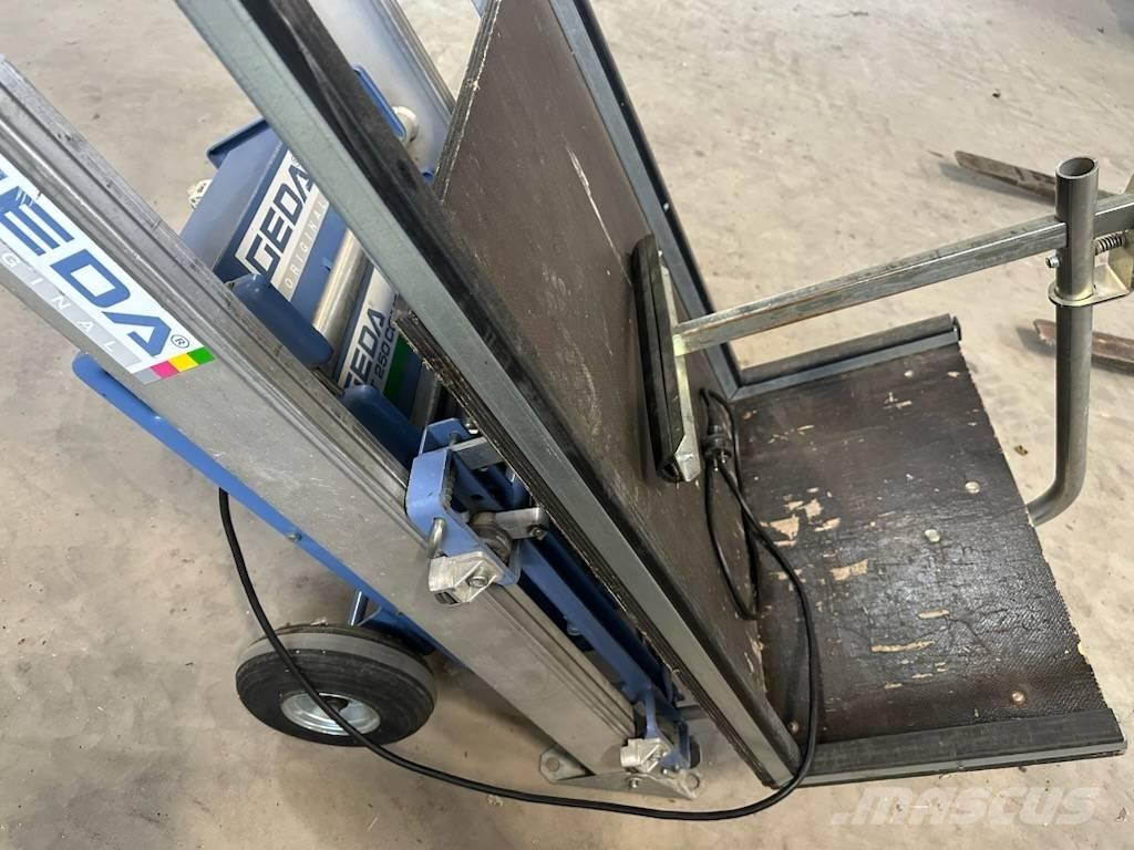 Geda Comfort 250 Cabrestantes, montacargas y elevadores de materiales