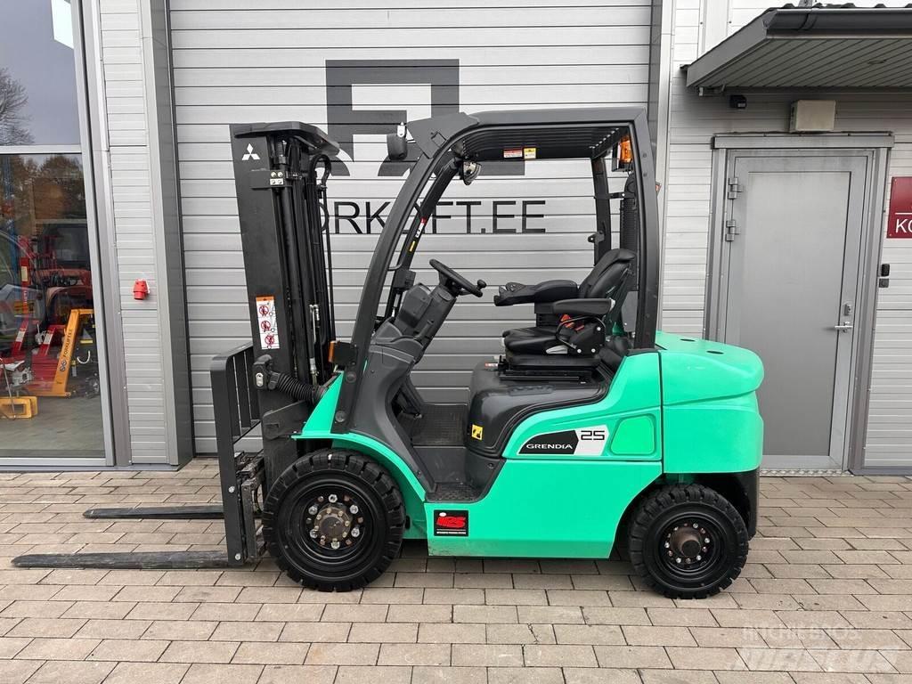 Mitsubishi FD25N3 Carretillas diesel