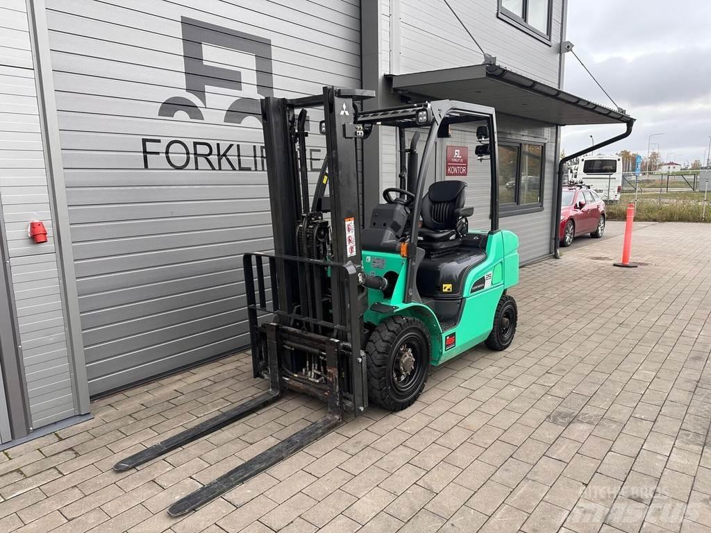 Mitsubishi FD25N3 Carretillas diesel