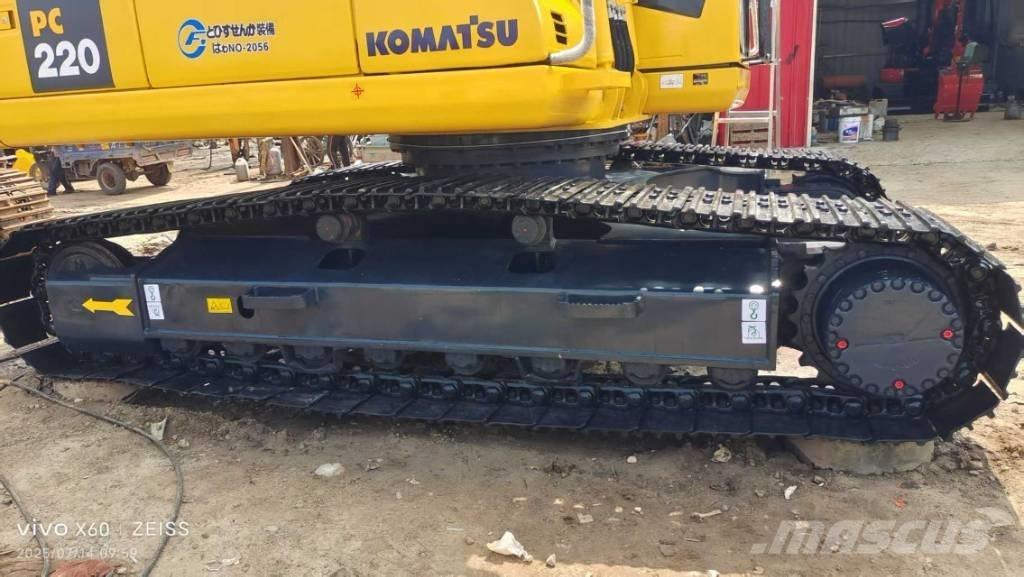 Komatsu 220 Excavadoras de cadenas