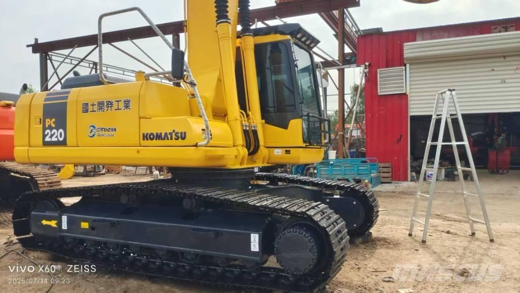 Komatsu 220 Excavadoras de cadenas