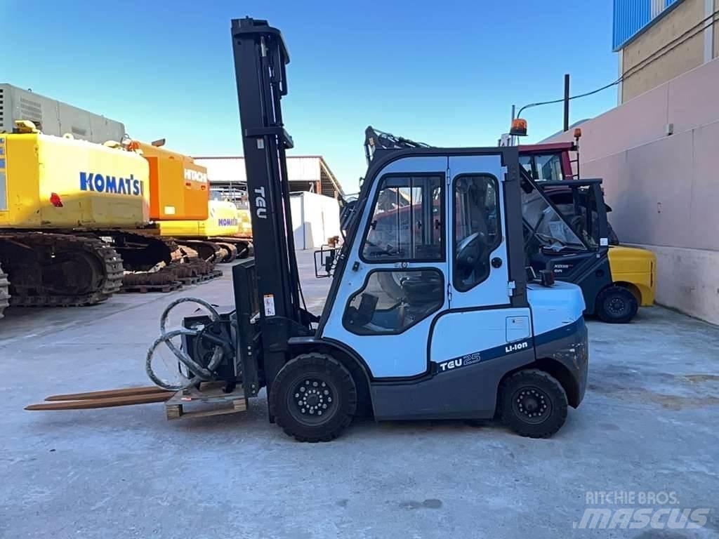 TEU FLB25 Otras carretillas elevadoras