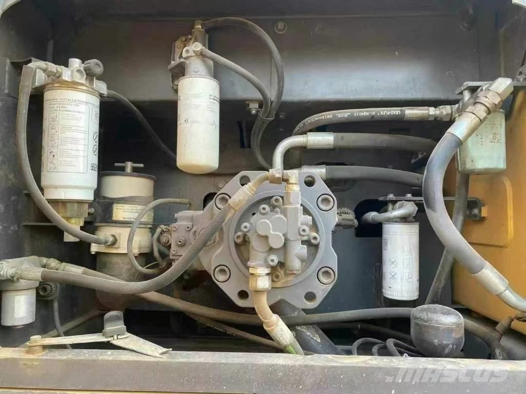 Volvo EC 350DL Excavadoras de cadenas